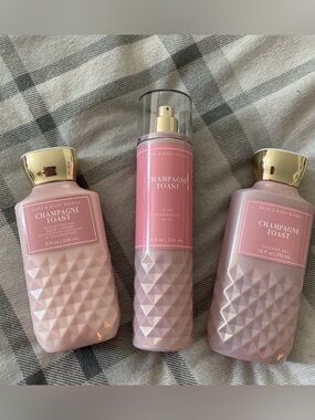 Bath and Body Works Champagne Toast Set